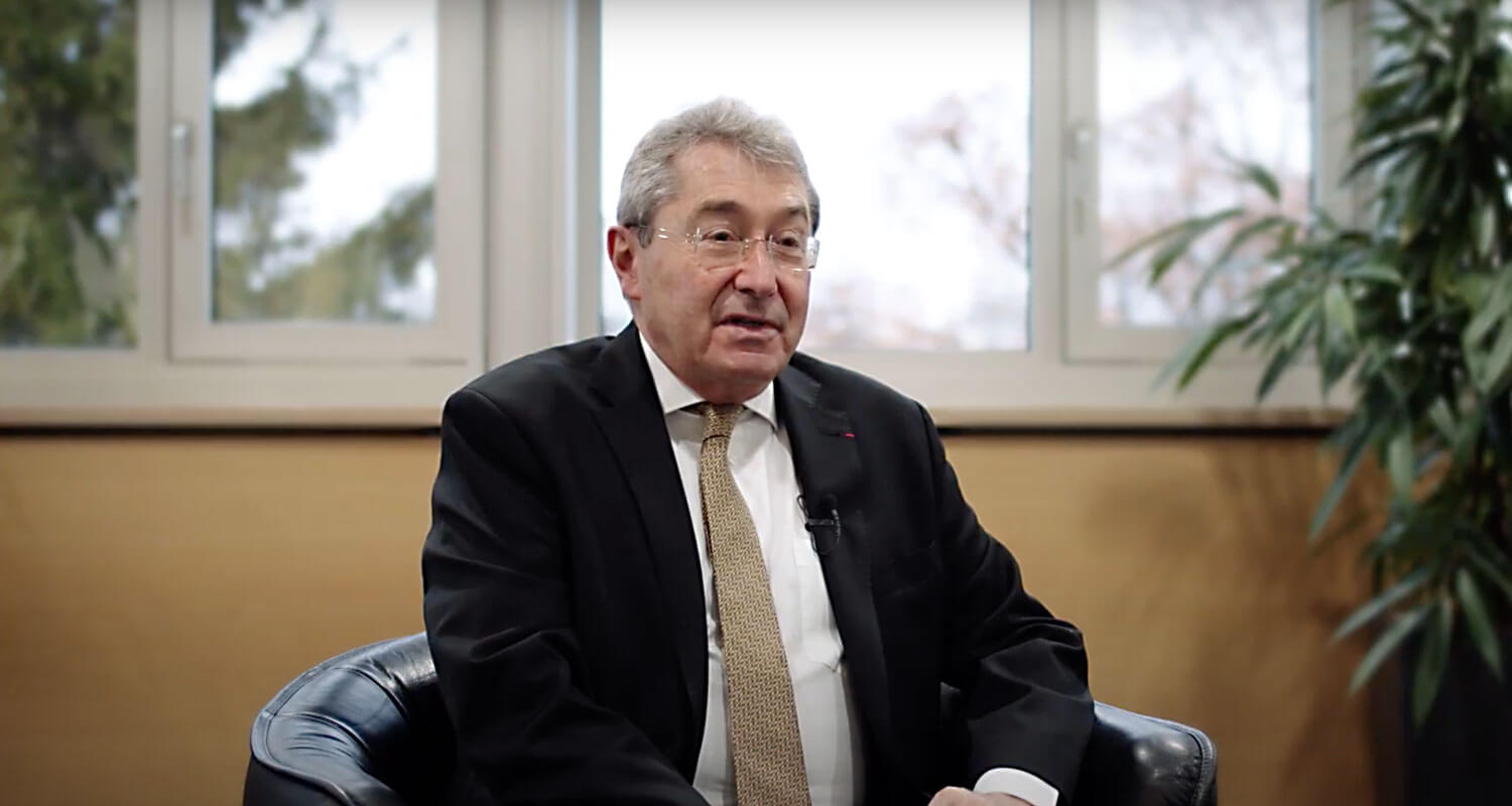 20220830-CategogyPages-FamilyBusiness-ManeVideoThumbnail-750×400-x2-MH-comp - IMD Business School