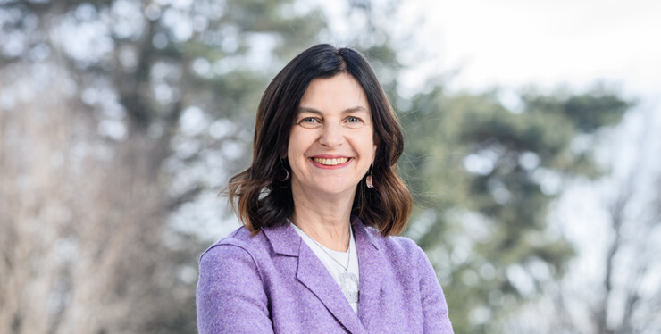 20220901-Faculty-VaninaFarber-CardCampus-370×187-x2-MH-comp - IMD Business School