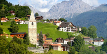 20230210-AHPL-ProgramFinder-740×374 - IMD Business School