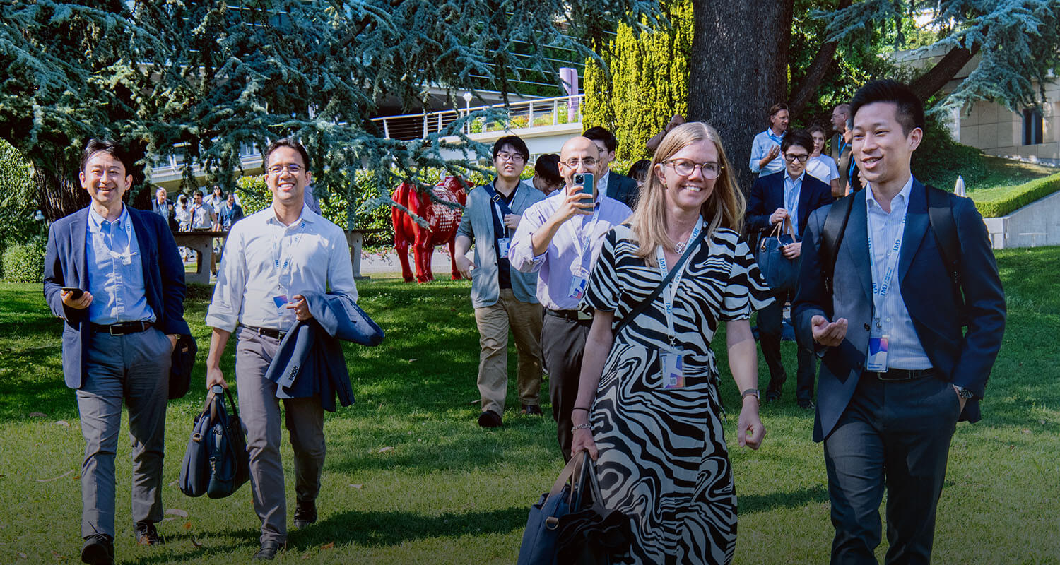 20250122-AboutPage-Top-banner-mobile-1500×800 - IMD Business School