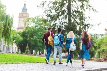 uni students - IMD Business School